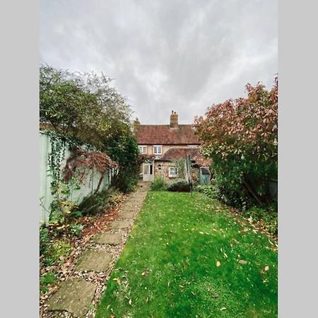 Angel Cottage, Boxgrove, Chichester - Relax And Unwind المظهر الخارجي الصورة